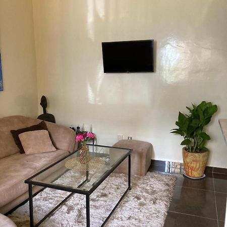 Appartement Chez Camille a Zac Mbao à Diokoul Extérieur photo